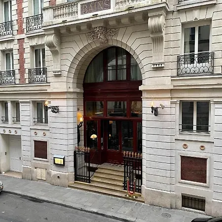 Appartamento Flat For 7 Parigi