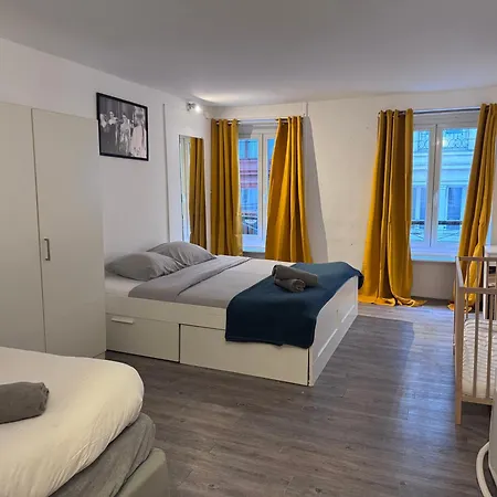 Apartment Flat For 7 Paris
